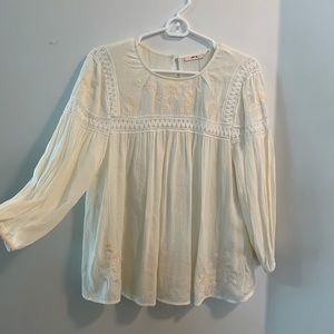 Francesca’s top ✨